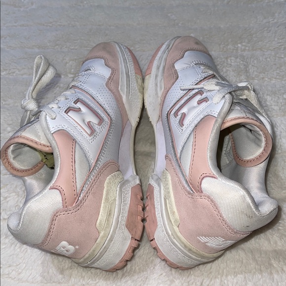 New Balance 550 White and Pink Sneakers - Picture 5 of 11